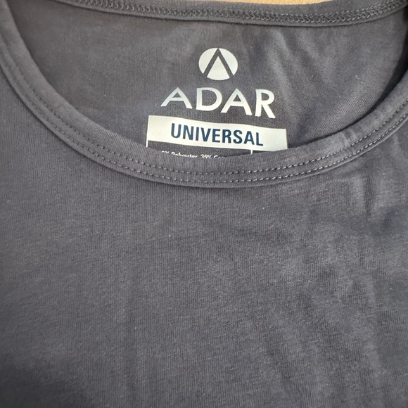 Adar Underscrubs Top for Women - Picture 3 of 3